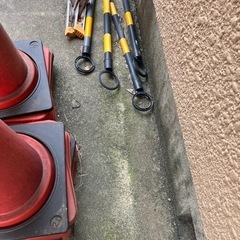 現場用ポールの画像