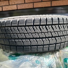 ブリジストン 冬タイヤ 4本 ホイール付き　175 70r14の画像