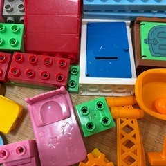 アンパンマンブロック　パン工場と
すべり台のおうちの画像