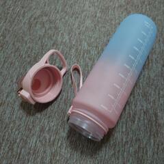 水筒　ボトルの画像