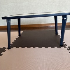 【訳あり」】子ども用テーブルの画像