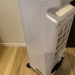 プラズマイオン冷風扇の画像