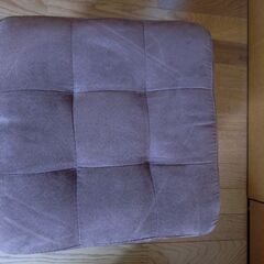 収納スツール（こげ茶色）の画像