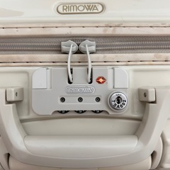 RIMOWA x UNITED ARROWS別注ECRUの画像