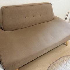 モダンデコ ファブリックソファ 定価3万円 2人掛けソファ 北欧調 幅136cm　の画像