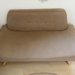 モダンデコ ファブリックソファ 定価3万円 2人掛けソファ 北欧調 幅136cm　の画像