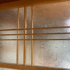 ガラス戸の画像