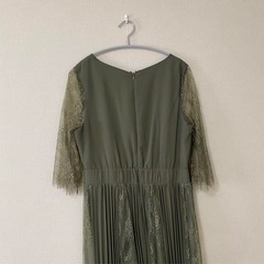 DRESS+カーキ オリーブグリーン レース お呼ばれドレスの画像