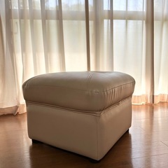 【8月末まで】ニトリ　オットマン　ライトベージュの画像