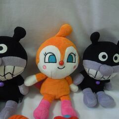 (M-779) アンパンマン  ぬいぐるみまとめ売り の画像