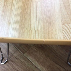 コンパクトテーブルの画像