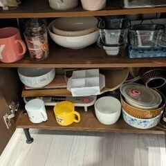 値下げしました！LOWYAロウヤ★食器棚の画像