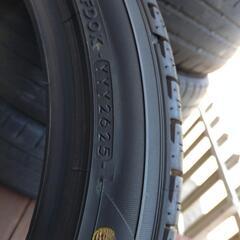215/45R17ほぼ新品1本の画像