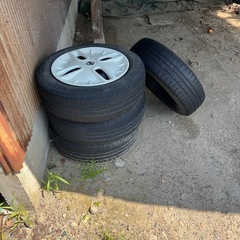 タイヤ
の画像