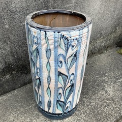 ☂️🪴傘立て　植木鉢　陶器　柄　大型　昭和レトロ　アンティーク　ヴィンテージ　インテリア　オシャレ家具　おしゃれ　お洒落の画像