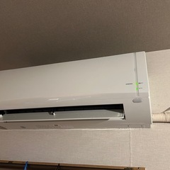 コロナ CSH-U5619R2(W) エアコン 200V 「Uシリーズ」 (18畳用) ホワイト
の画像