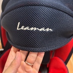 LEAMAN チャイルドシート ネイビー/レッド／ブラック の画像