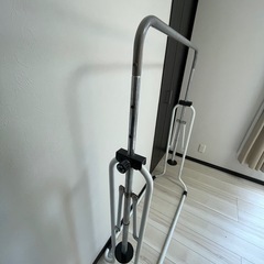 室内用　折りたたみ鉄棒の画像