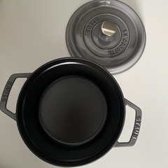 【未使用】STAUB 鍋 グレーの画像