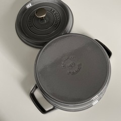 【未使用】STAUB 鍋 グレーの画像
