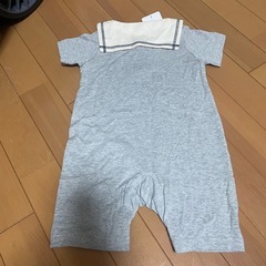 新品ロンパース　サイズ90の画像