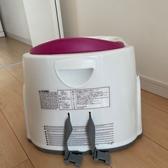 ピンク　ingenuity　ベビーチェアの画像