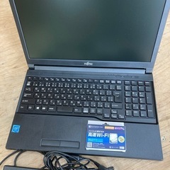 ノートパソコン 富士通/LIFEBOOK A579/Aの画像