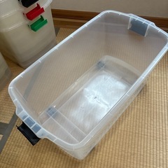 衣装ケースの画像