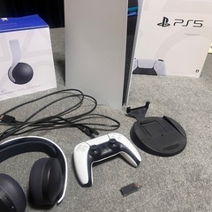 値引き］PS5本体と純正3Dヘッドホンの画像