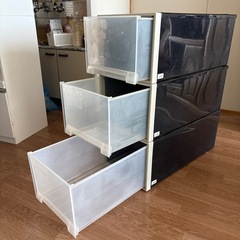 衣類収納ケースの画像