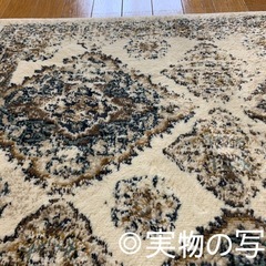 絨毯　カーペットの画像