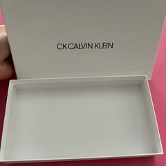 カルバンクライン　箱の画像