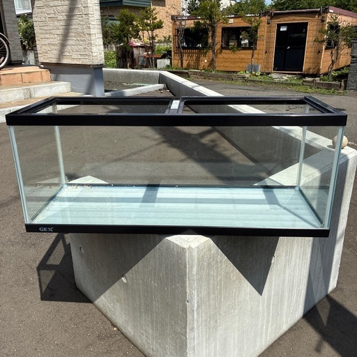 90センチ　水槽