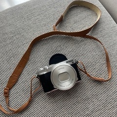 Nikon  ミラーレス一眼 J5ダブルレンズキット