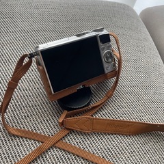 Nikon  ミラーレス一眼 J5ダブルレンズキットの画像