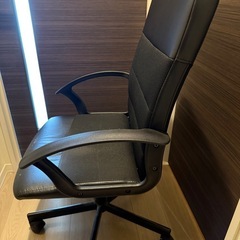 IKEA ワーク用チェアの画像