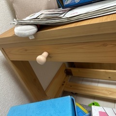 ☆キッズデスク＆椅子付き☆の画像