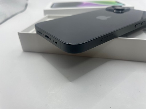 【極美品・バッテリー100%】 Apple iPhone 14 128GB SIMロック解除済み