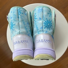 アナ雪のスノトレの画像