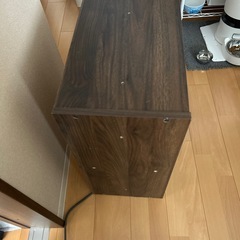 2段カラーボックスの画像