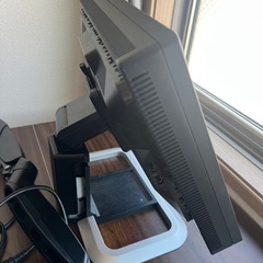 HP LP2275w液晶モニター ゲーミングにも可 の画像