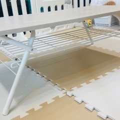 折りたたみ机の画像