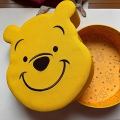 ディズニーリゾート くまのプーさん 小物入れの画像
