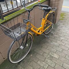 リサイクルショップどりーむ荒田店　No449 自転車　シティサイクル　２６インチ　ギア切り替え６段変速　LEDオートライト付き　チェーン若干伸び　漕ぐとカリカリ鳴りますの画像