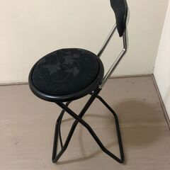JM20190K) ★大特価★池長折畳丸椅子＜幅：約34 cm 高さ：約88cm 奥行：約42 cm＞中古品【取りに来られる方限定】　 の画像