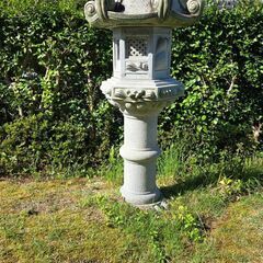 【無料でお譲りします】庭石・灯籠・手水鉢　の画像
