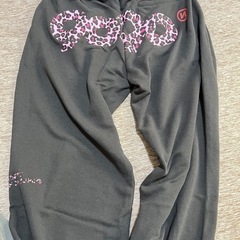 大丈夫❣️黒×ピンクヒョウ柄9090 Logo Girl Sweat Pantsの画像