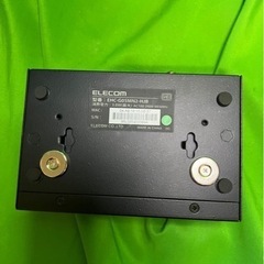 ★エレコム★ Ｇｉｇａ５ポートＨｕｂ／マグネット付き／電源内蔵 EHC-G05MN2-HJB＠ｙ6の画像