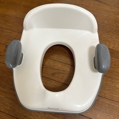オムツ入れ、オマル、子供用便座の画像