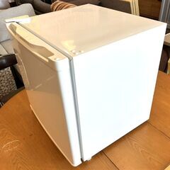 ★商談中！★ASPILITY 1ドア冷蔵庫 WR-1046GP 【マジカルスケッチ】の画像